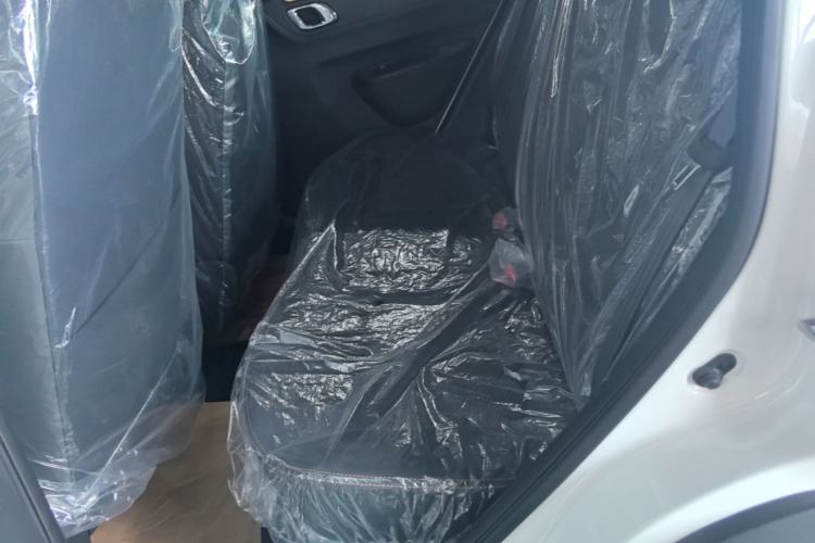 Used Dongfeng NAMMI BOX 2022 Chasing Wind Edition 331 km Standard Model Left Rear Seat