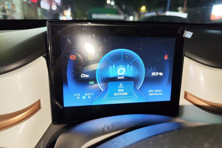 Used Dongfeng NAMMI BOX 2022 Revised Light Wind Edition 201 km Standard Version Odometer Close Up