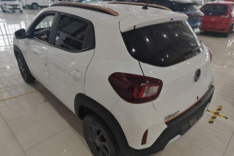 Used Dongfeng NAMMI BOX 2022 Chasing Wind Edition 331KM Advanced Model Rear Left 45 Deg