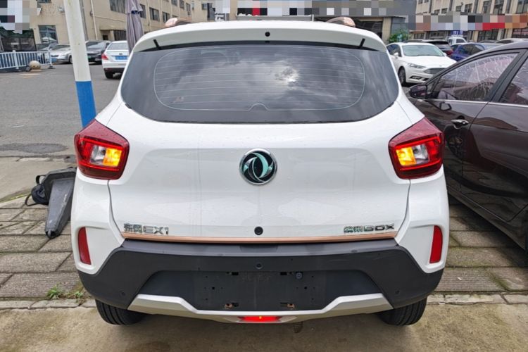 Used Dongfeng NAMMI BOX 2022 Revised Light Wind Edition 201 km Standard Version Rear