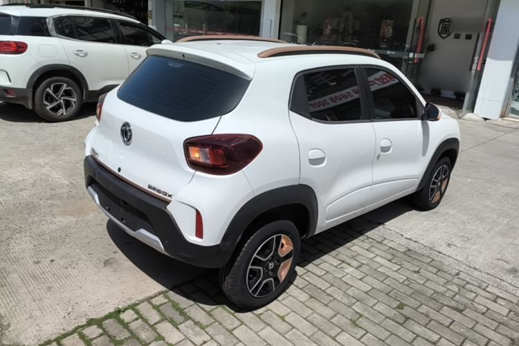 Used Dongfeng NAMMI BOX 2022 Revised Light Wind Edition 201 km Standard Version Rear Right 45 Deg