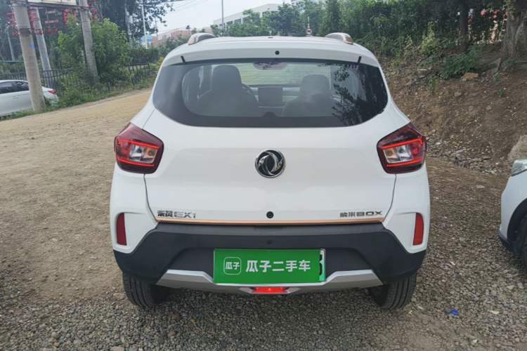 Used Dongfeng NAMMI BOX 2022 Revised Light Wind Edition 201 km Standard Version Rear
