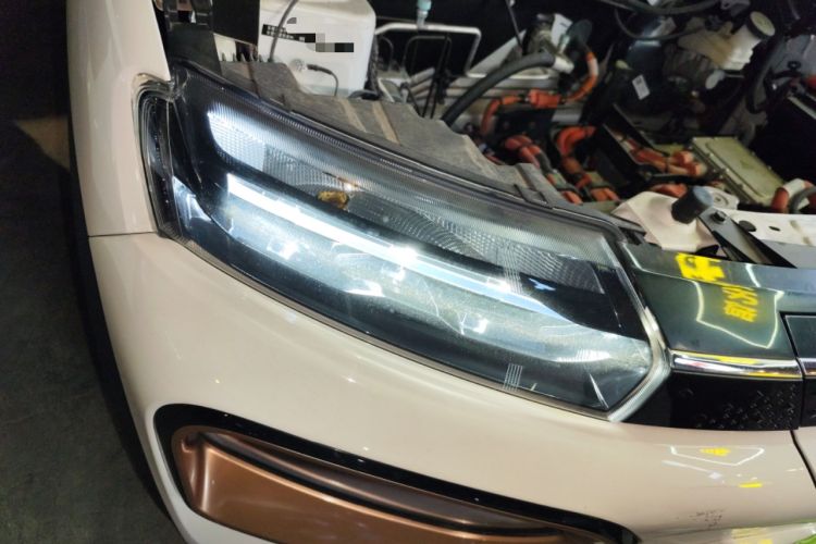 Used Dongfeng NAMMI BOX 2022 Revised Light Wind Edition 201 km Standard Version Right Front Headlight