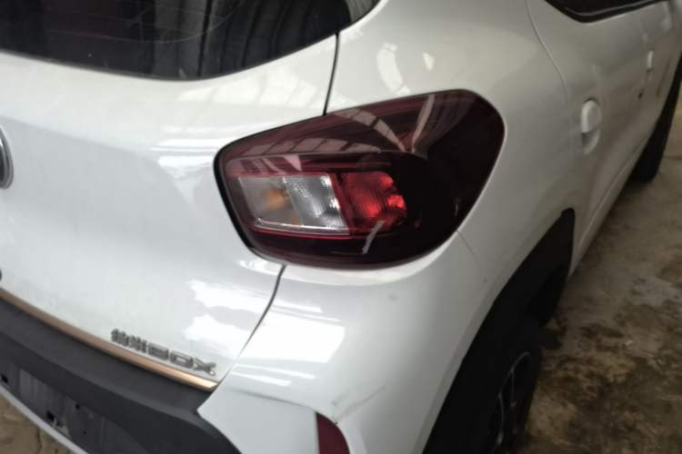 Used Dongfeng NAMMI BOX 2022 Champion Edition Light Wind Version 201KM Standard Model Right Rear Taillight