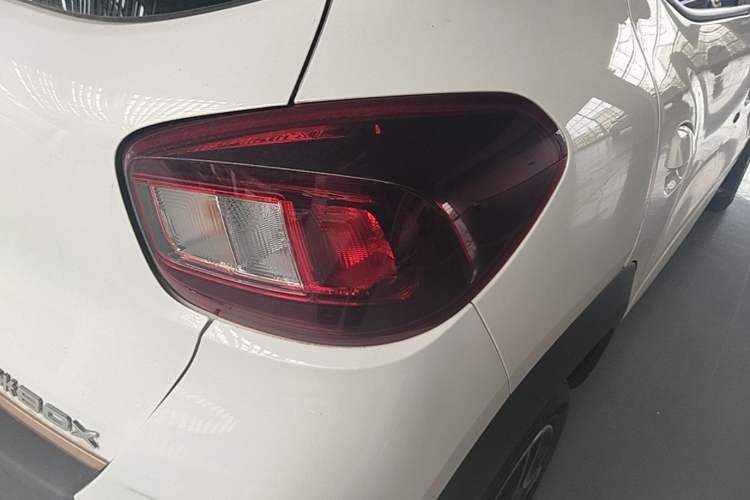 Used Dongfeng NAMMI BOX 2022 Chasing Wind Edition 351 km Advanced Model Right Rear Taillight