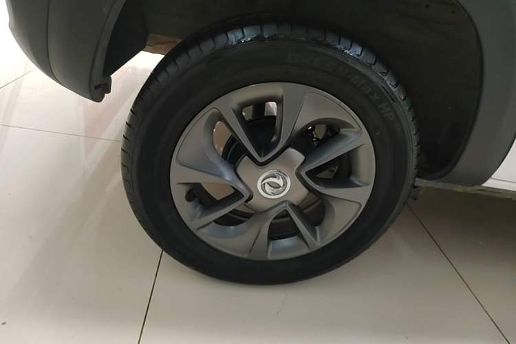 Used Dongfeng NAMMI BOX 2022 Chasing Wind Edition 331KM Advanced Model Right Rear Wheel Hub