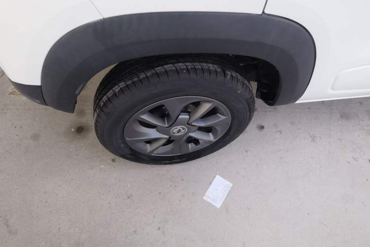 Used Dongfeng NAMMI BOX 2022 Chasing Wind Edition 331KM Advanced Model Right Rear Wheel Hub