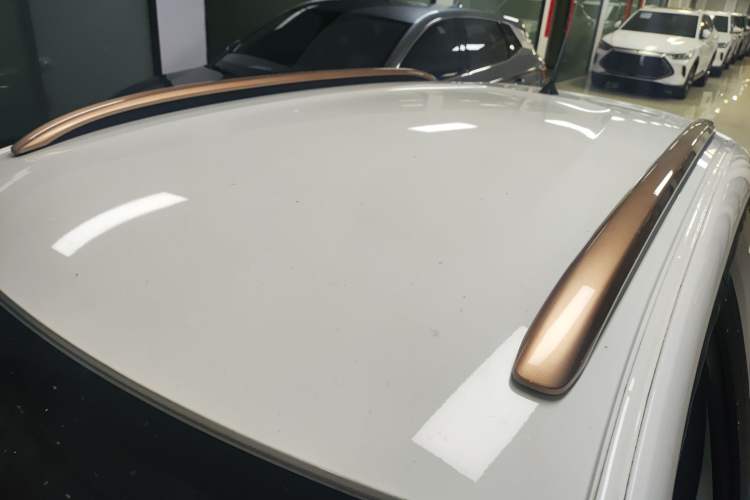Used Dongfeng NAMMI BOX 2022 Chasing Wind Edition 331KM Advanced Model Roof