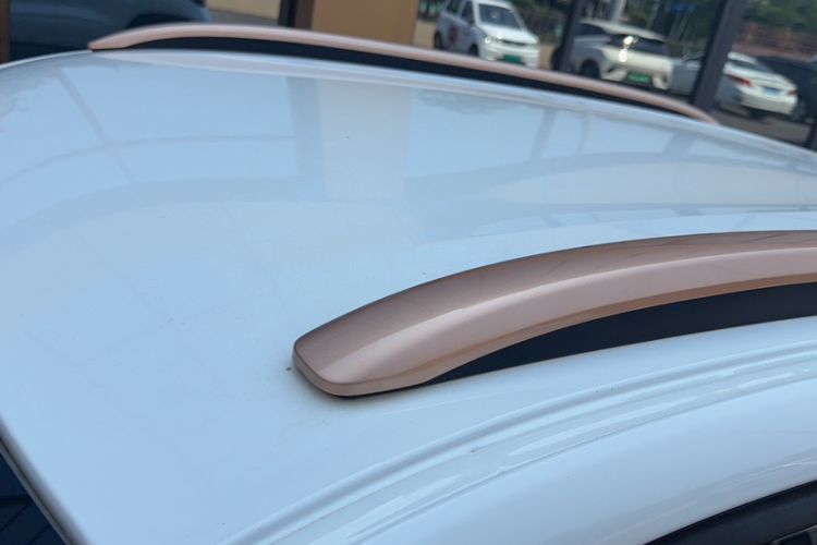 Used Dongfeng NAMMI BOX 2022 Light Wind Edition 201KM Lightning Model Roof
