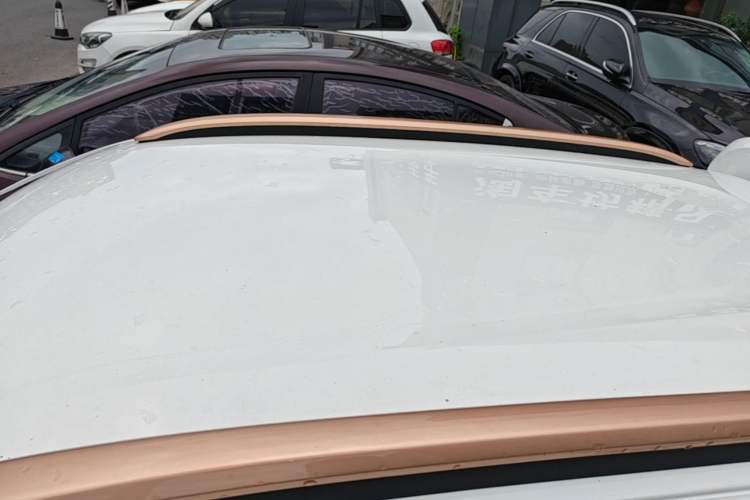 Used Dongfeng NAMMI BOX 2022 Revised Light Wind Edition 201 km Standard Version Roof