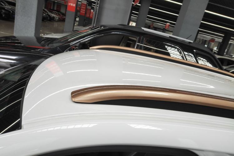 Used Dongfeng NAMMI BOX 2022 Light Wind Edition 201KM Lightning Model Roof