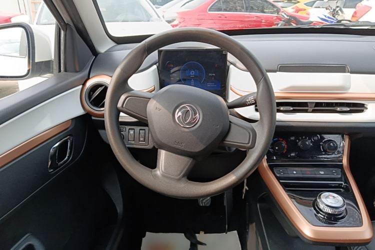 Used Dongfeng NAMMI BOX 2022 Revised Light Wind Edition 201 km Standard Version Steering Wheel