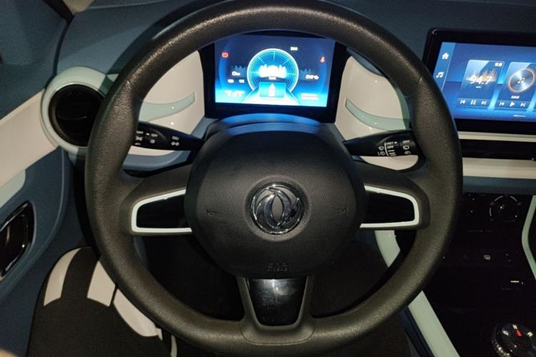 Used Dongfeng NAMMI BOX 2022 Chasing Wind Edition 331KM Advanced Model Steering Wheel