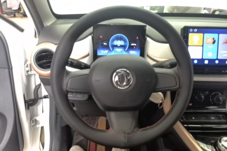 Used Dongfeng NAMMI BOX 2022 Champion Edition Light Wind Version 201KM Standard Model Steering Wheel