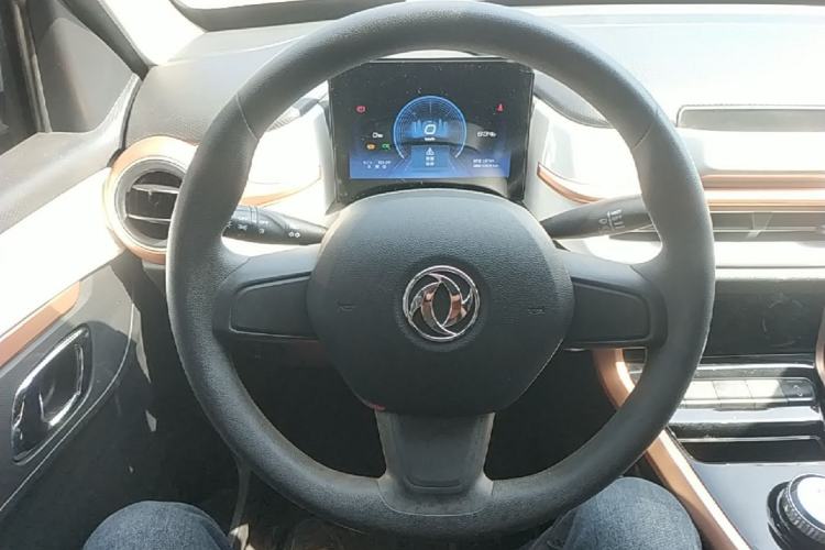 Used Dongfeng NAMMI BOX 2022 Revised Light Wind Edition 201 km Standard Version Steering Wheel