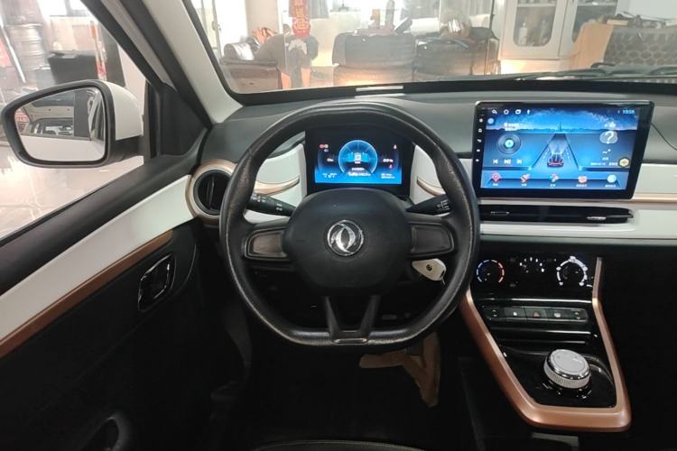 Used Dongfeng NAMMI BOX 2022 Champion Edition Light Wind Version 201KM Standard Model Steering Wheel