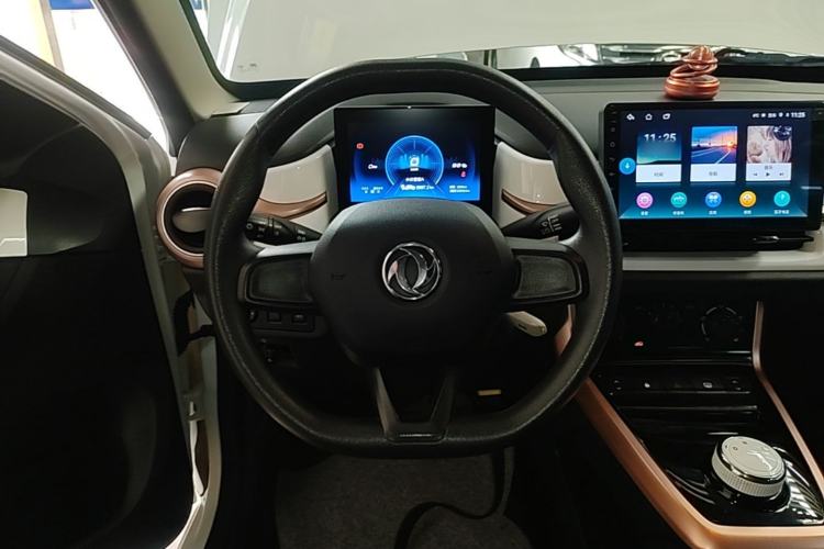 Used Dongfeng NAMMI BOX 2022 Revised Light Wind Edition 201 km Standard Version Steering Wheel