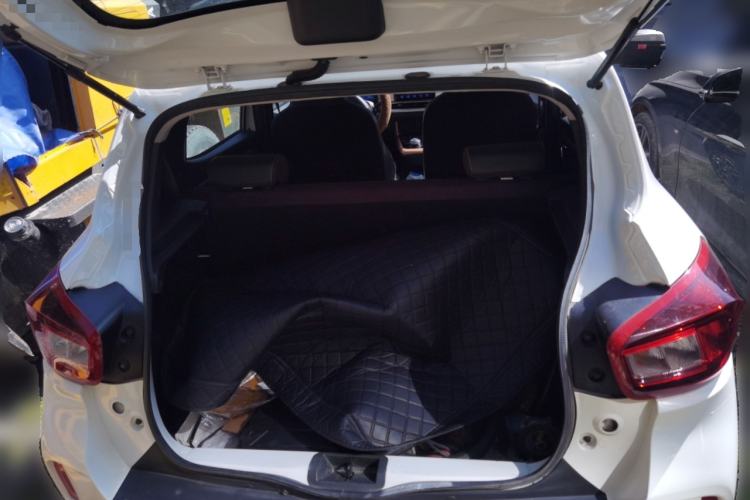 Used Dongfeng NAMMI BOX 2022 Chasing Wind Edition 331 km Standard Model Trunk