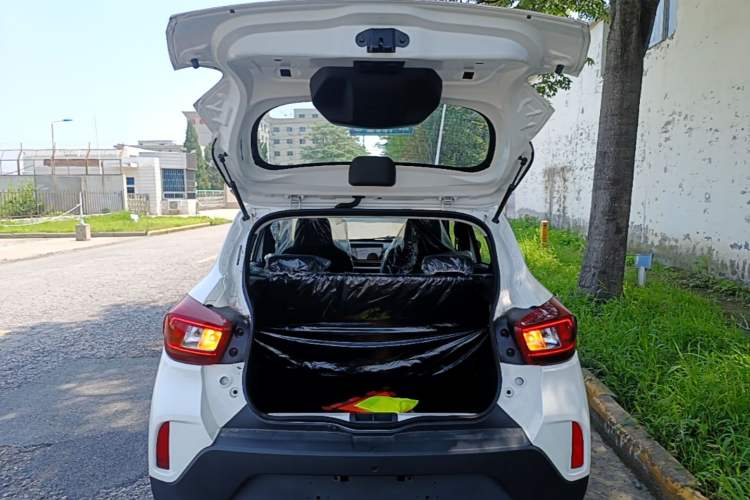 Used Dongfeng NAMMI BOX 2022 Chasing Wind Edition 331KM Advanced Model Trunk