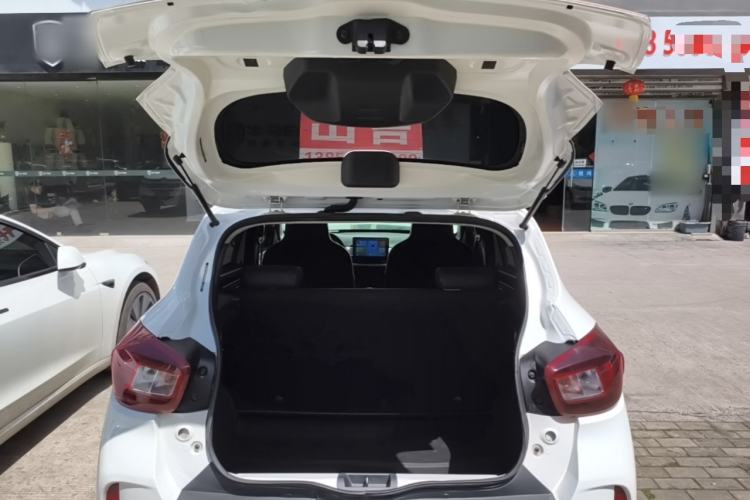 Used Dongfeng NAMMI BOX 2022 Revised Light Wind Edition 201 km Standard Version Trunk