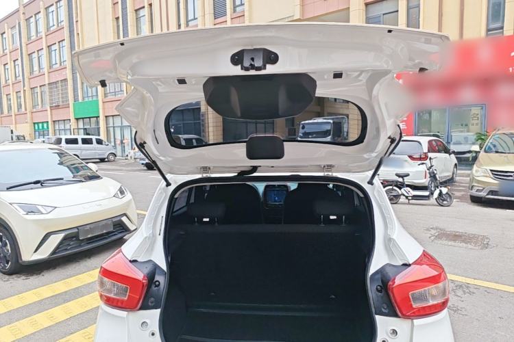 Used Dongfeng NAMMI BOX 2022 Chasing Wind Edition 331 km Standard Model Trunk