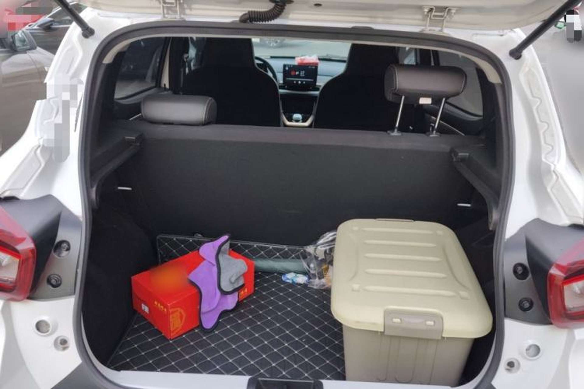 Used Dongfeng NAMMI BOX 2022 Champion Edition Light Wind Version 201KM Standard Model Trunk