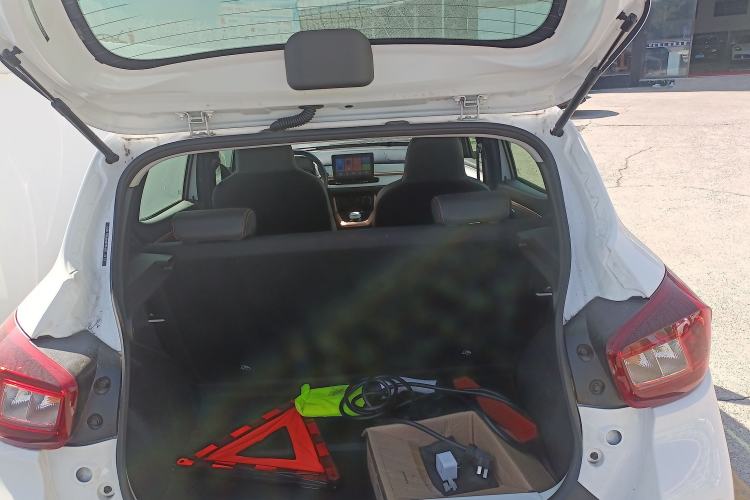Used Dongfeng NAMMI BOX 2022 Light Wind Edition 201KM Lightning Model Trunk