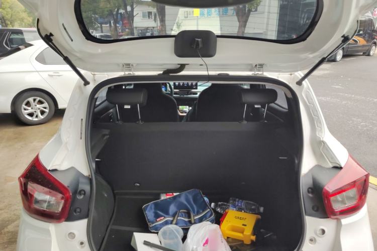 Used Dongfeng NAMMI BOX 2022 Chasing Wind Edition 331 km Standard Model Trunk