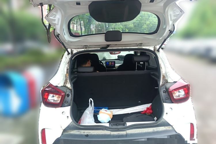 Used Dongfeng NAMMI BOX 2022 Revised Light Wind Edition 201 km Standard Version Trunk