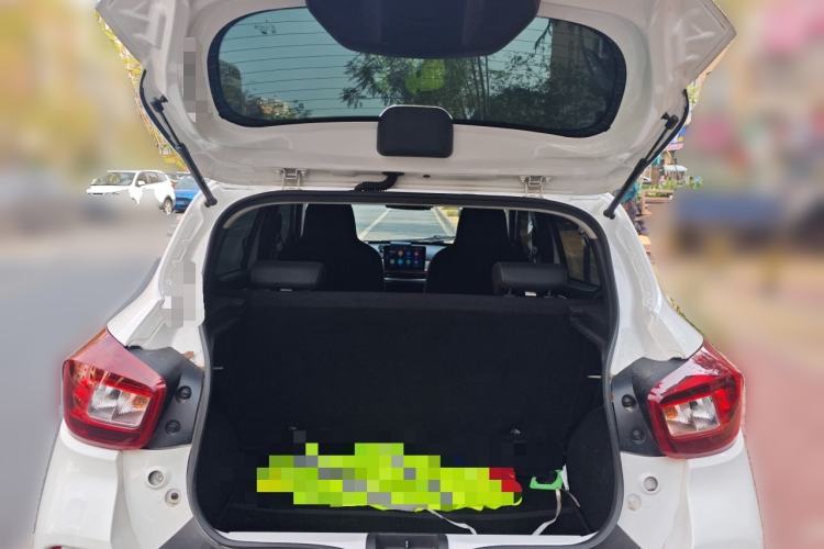 Used Dongfeng NAMMI BOX 2022 Revised Light Wind Edition 201 km Standard Version Trunk