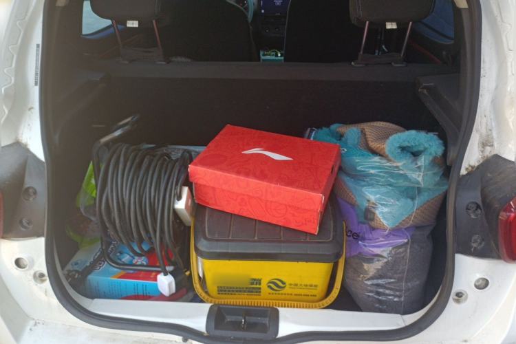 Used Dongfeng NAMMI BOX 2022 Chasing Wind Edition 331 km Standard Model Trunk