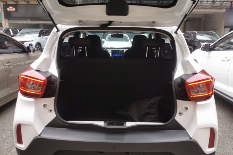 Used Dongfeng NAMMI BOX 2022 Champion Edition Light Wind Version 201KM Standard Model Trunk