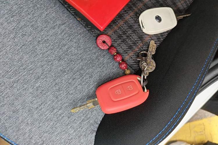 Used Dongfeng NAMMI BOX 2022 Chasing Wind Edition 331 km Standard Model Vehicle Key