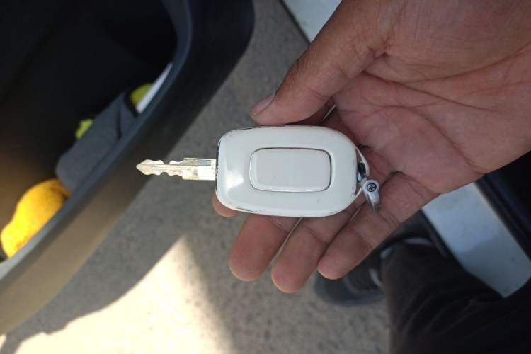 Used Dongfeng NAMMI BOX 2022 Chasing Wind Edition 331 km Standard Model Vehicle Key