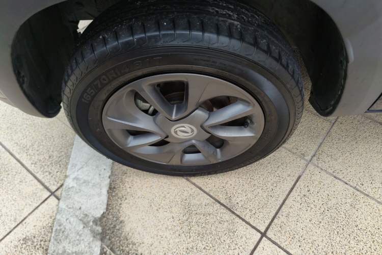 Used Dongfeng NAMMI EX1 2022 Restyled PRO Tiger Glory Deluxe Version Left Front Wheel Hub