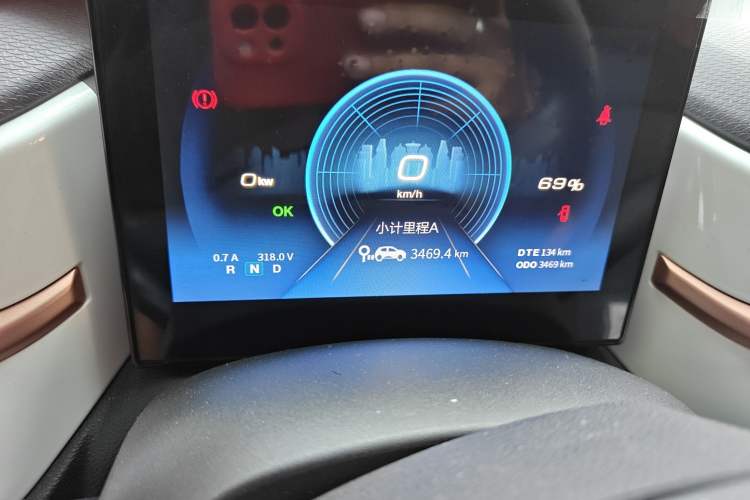 Used Dongfeng NAMMI EX1 2023 PRO Light Wind Edition Lightning Model Odometer Close Up