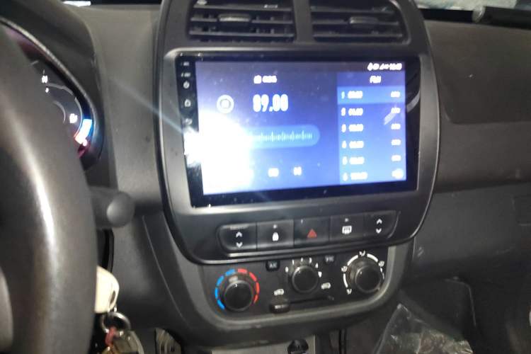 Used Dongfeng NAMMI EX1 2021 Zhi Ling Version Audio And AC Panel