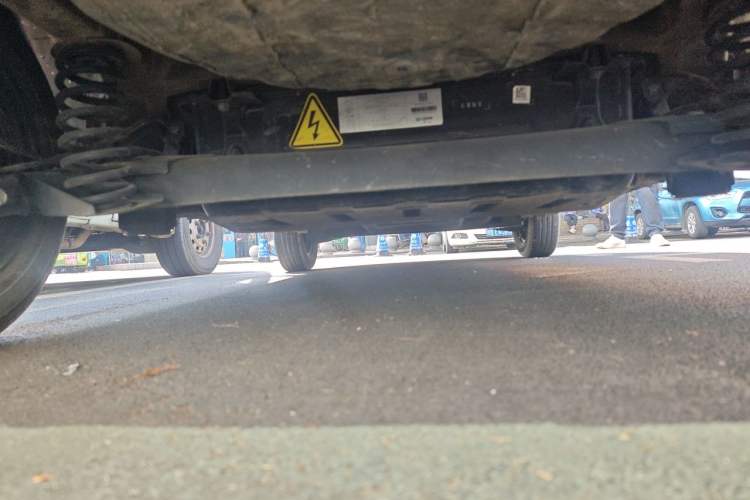Used Dongfeng NAMMI EX1 2021 Zhi Ling Version Chassis Rear