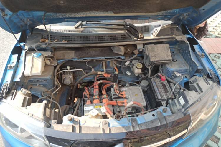 Used Dongfeng NAMMI EX1 2021 Quality Edition Engine Bay