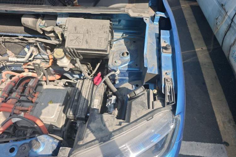 Used Dongfeng NAMMI EX1 2021 Zhi Ling Version Engine Bay Left