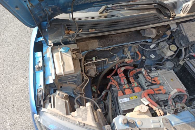 Used Dongfeng NAMMI EX1 2021 Quality Edition Engine Bay Right