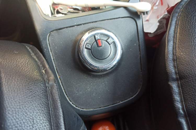 Used Dongfeng NAMMI EX1 2021 Quality Edition Gear Lever