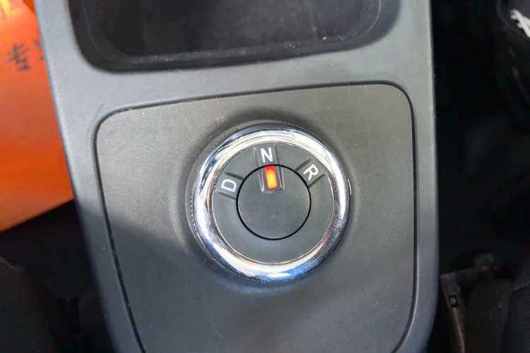 Used Dongfeng NAMMI EX1 2021 Quality Edition Gear Lever
