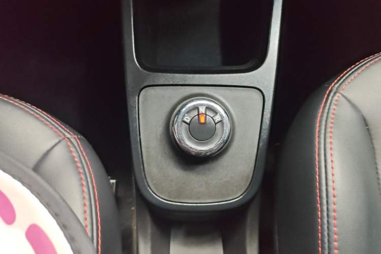 Used Dongfeng NAMMI EX1 2021 Zhi Ling Version Gear Lever