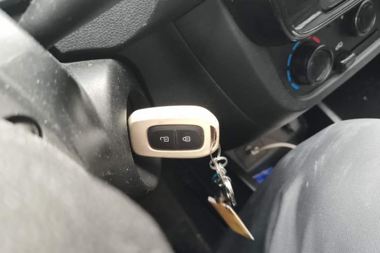 Used Dongfeng NAMMI EX1 2021 Quality Edition Interior 1
