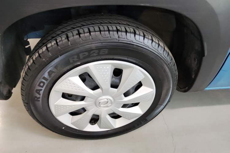 Used Dongfeng NAMMI EX1 2021 Quality Edition Left Front Wheel Hub