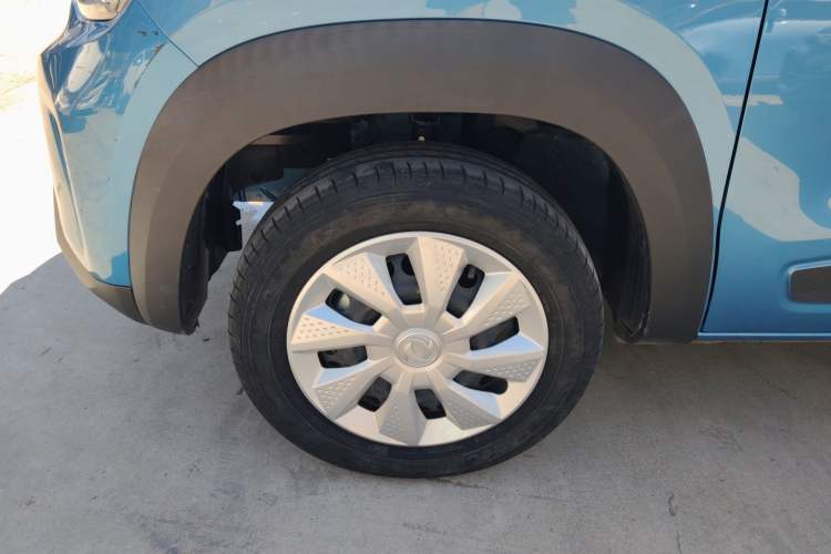 Used Dongfeng NAMMI EX1 2021 Zhi Ling Version Left Front Wheel Hub