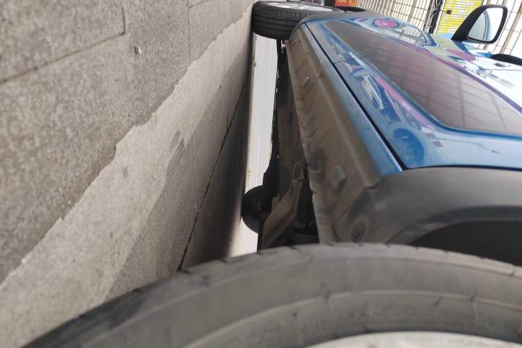 Used Dongfeng NAMMI EX1 2021 Quality Edition Left Side Sill