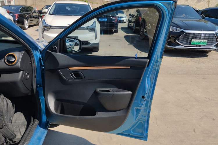 Used Dongfeng NAMMI EX1 2021 Zhi Ling Version Right Front Door Interior