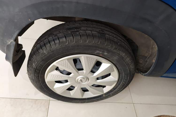 Used Dongfeng NAMMI EX1 2021 Quality Edition Right Rear Wheel Hub